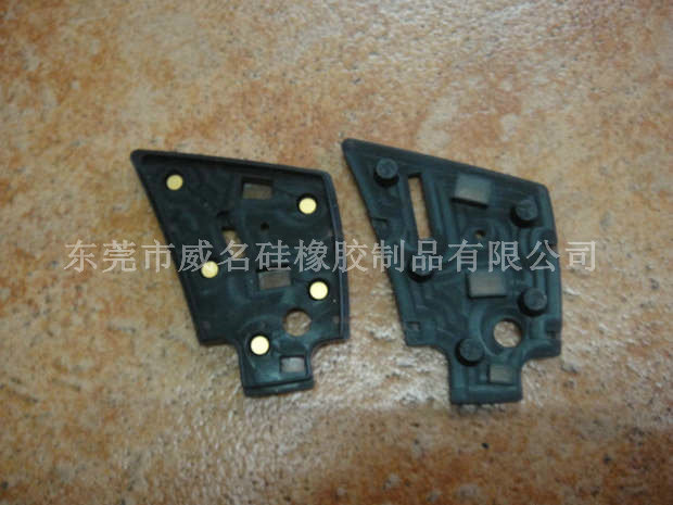 讓人舒服的汽車方向盤(pán)硅膠按鍵